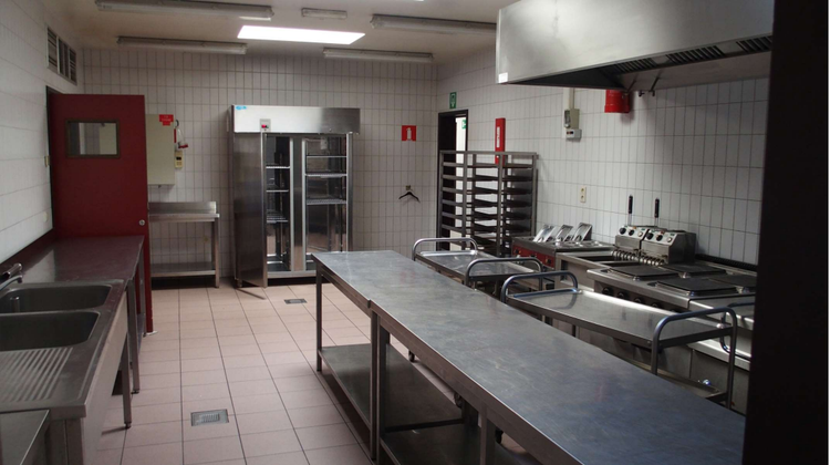 Salle LACROIX cuisine